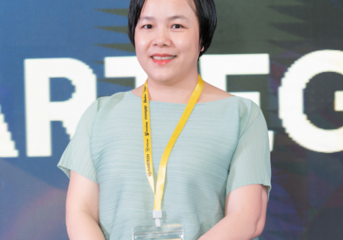 Ms. Tracy Vũ - Strategic Director