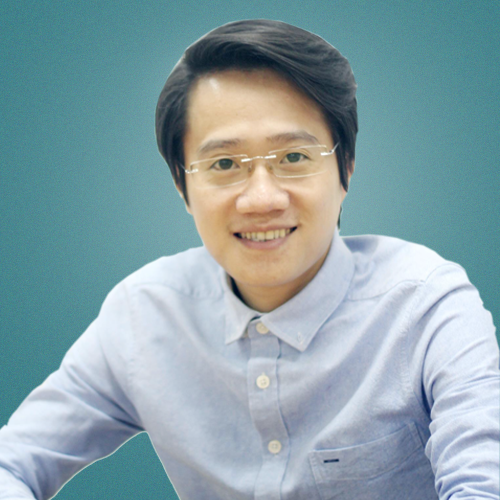 Giảng viên Nguyễn Mạnh Tiến